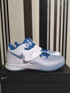 Kyrie flytrap 3