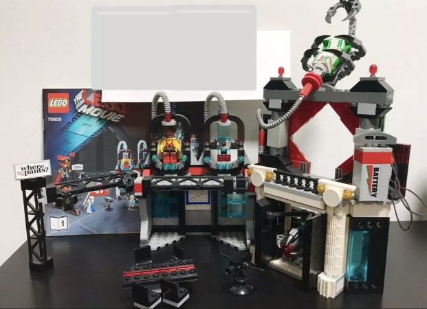 Lego movie lord sales business evil lair