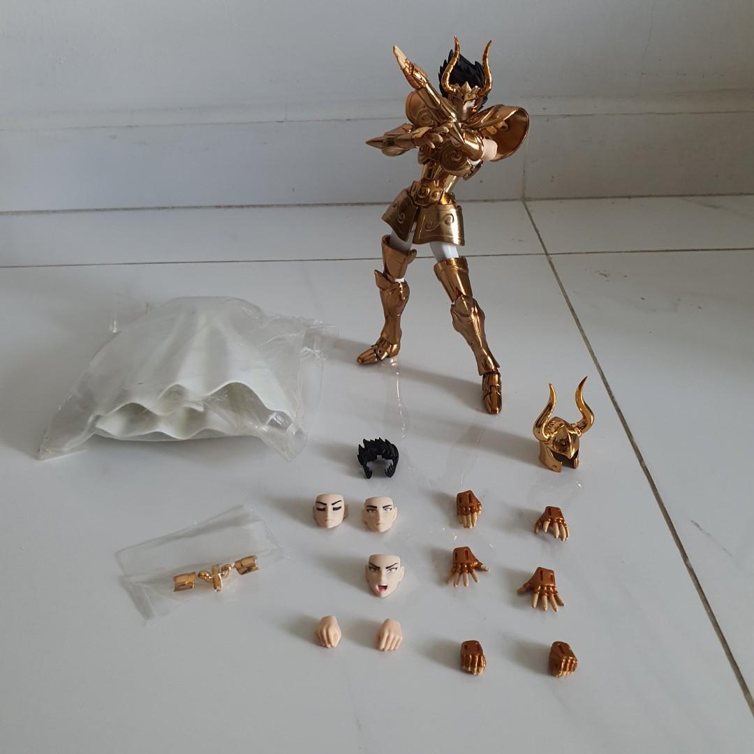 Metal club cheap saint seiya