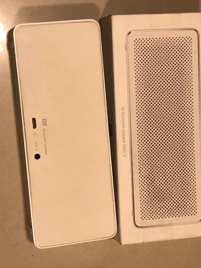 Mi Bluetooth Speaker Basic 2 (Category: Soundbars, Speakers & Amplifiers) located in Subang Jaya. Submitted by eowlers (Listing ID 1097776779, Image 3). Description: Model Number xmyx03ym Model Name Basic2 Bluetooth Yes Memory Card Slot No Configuration Stereo Power Source USB Chargeable Power Output (RMS) 5 W Impedance 3 Color White Configuration Stereo Channel Bluetooth Version v4.2 Working Range 10m Frequency Range 2402MHz—2480MHz Frequency Re