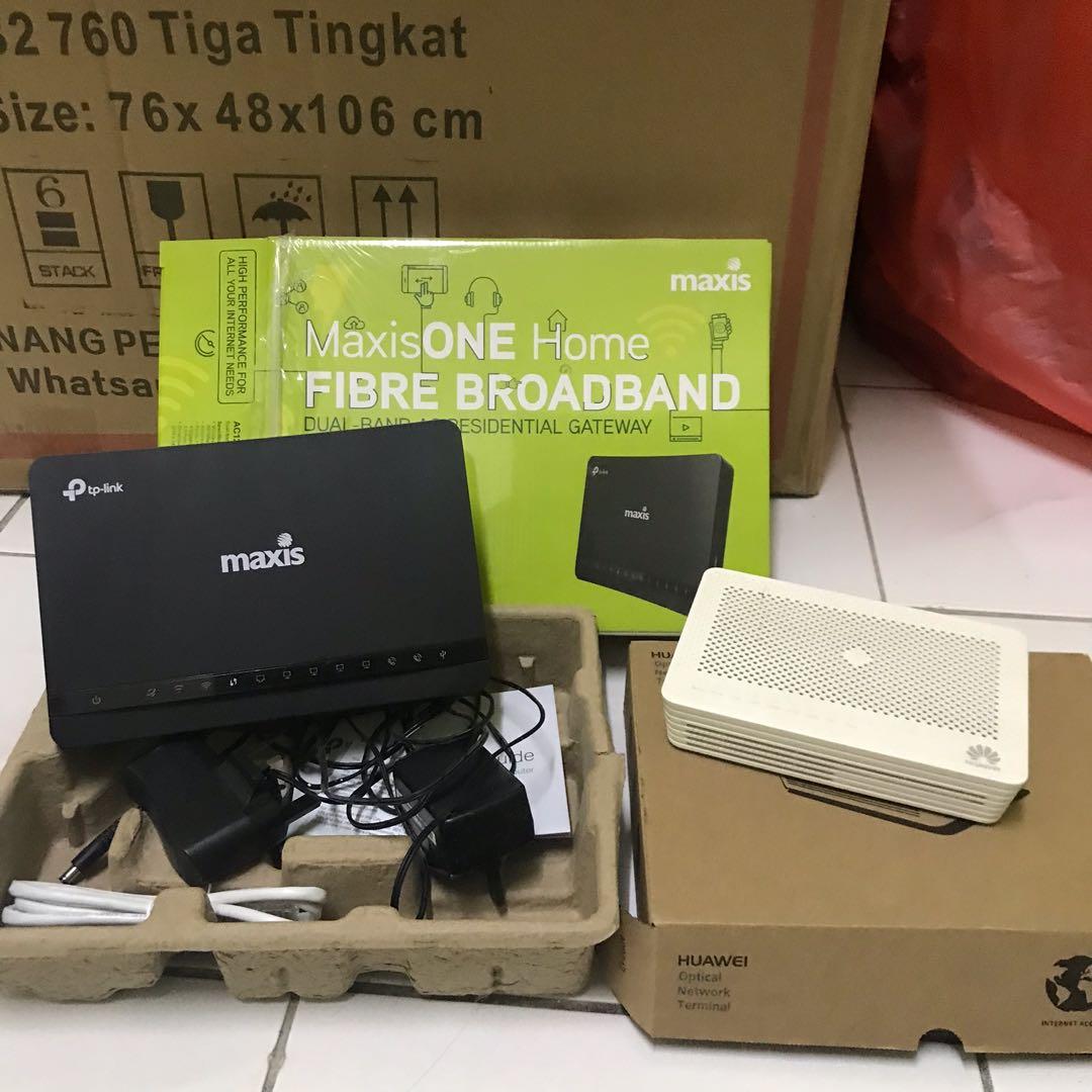 Modem router+maxis fibre broadband, Computers & Tech, Parts