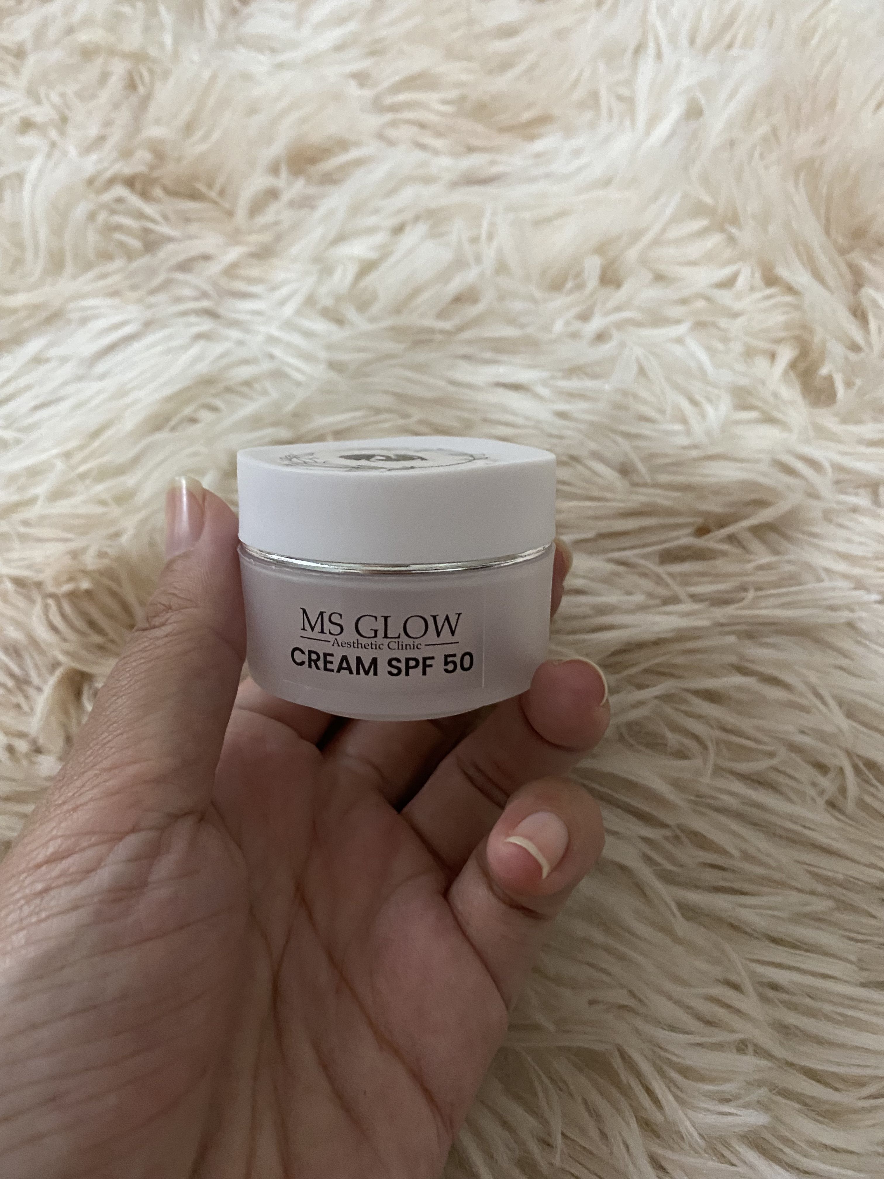 Sunscreen top ms glow