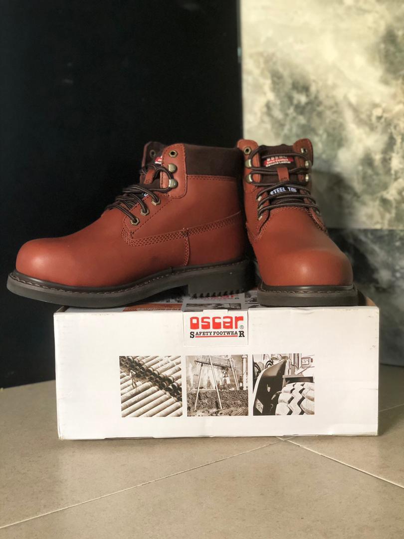 Safety boots oscar hotsell