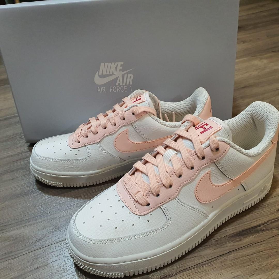 Nike Air Force 1 07 in Pink Brand New