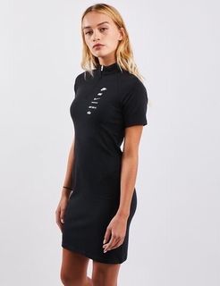 全新Nike女裝連衣裙 one piece 連身裙短袖短裙裙子dress 連身裙寬鬆顯瘦裙運動風logo63009487463427110