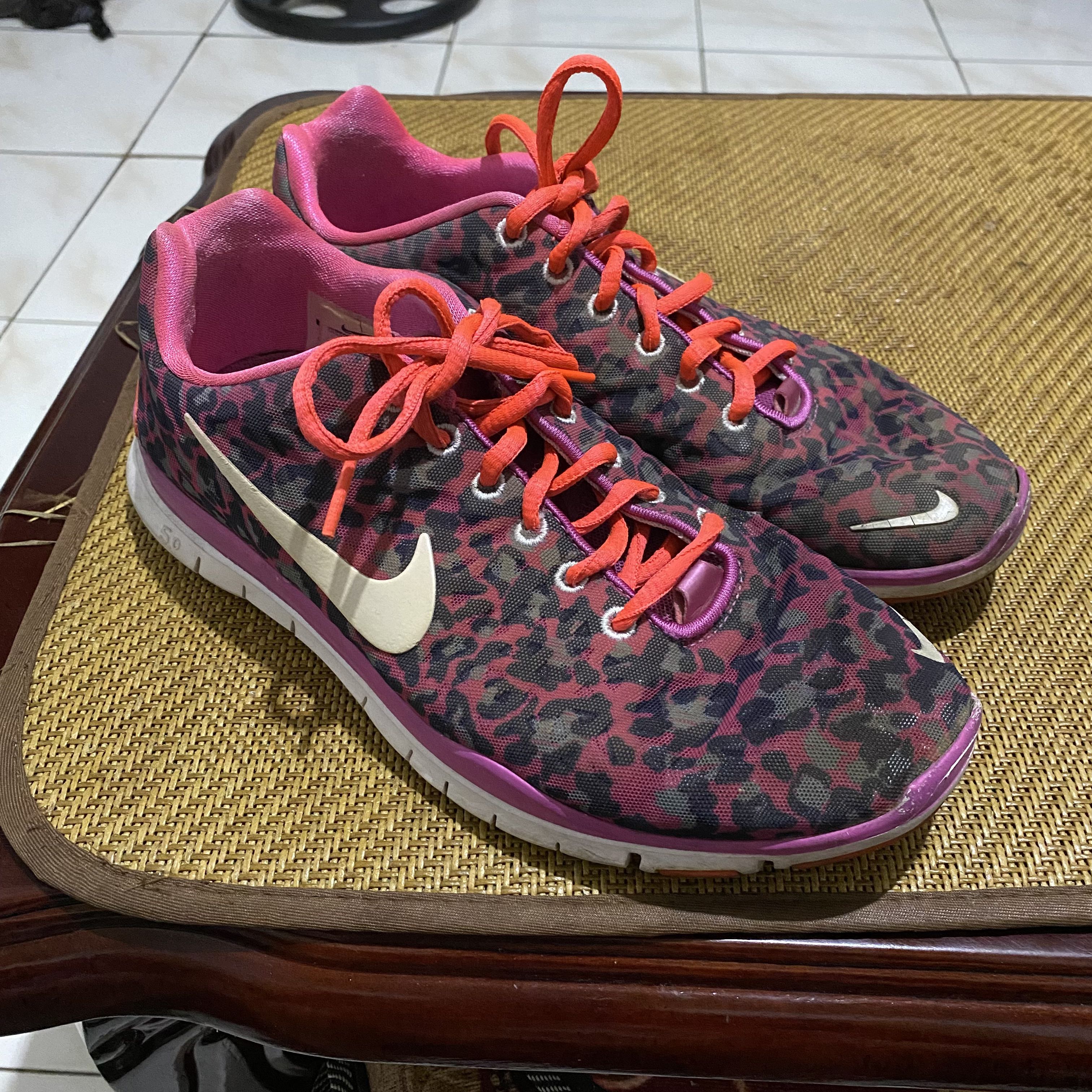 nike revolution 5 cheetah