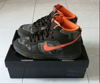 (Category: ) located in . Submitted by 99sneakerhead99 (Listing ID 1097712281, Image 1). Description: .
