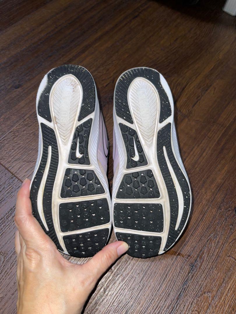 older kids nike shoes