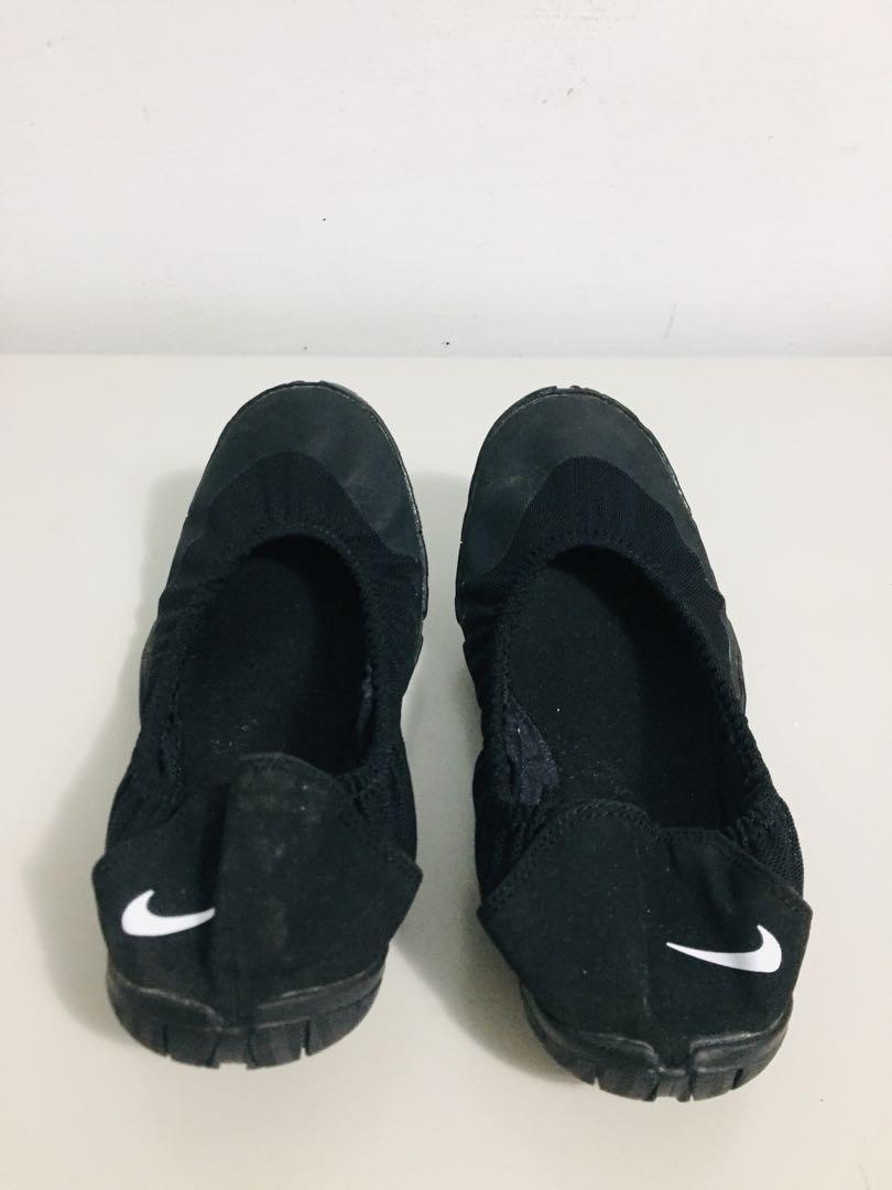 NIKE studio wraps yoga shoes