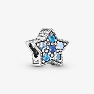 （分類：）位於 。 由 luxe_boutique 提交（商品編號 1097672661，圖片 1）。簡介： 。