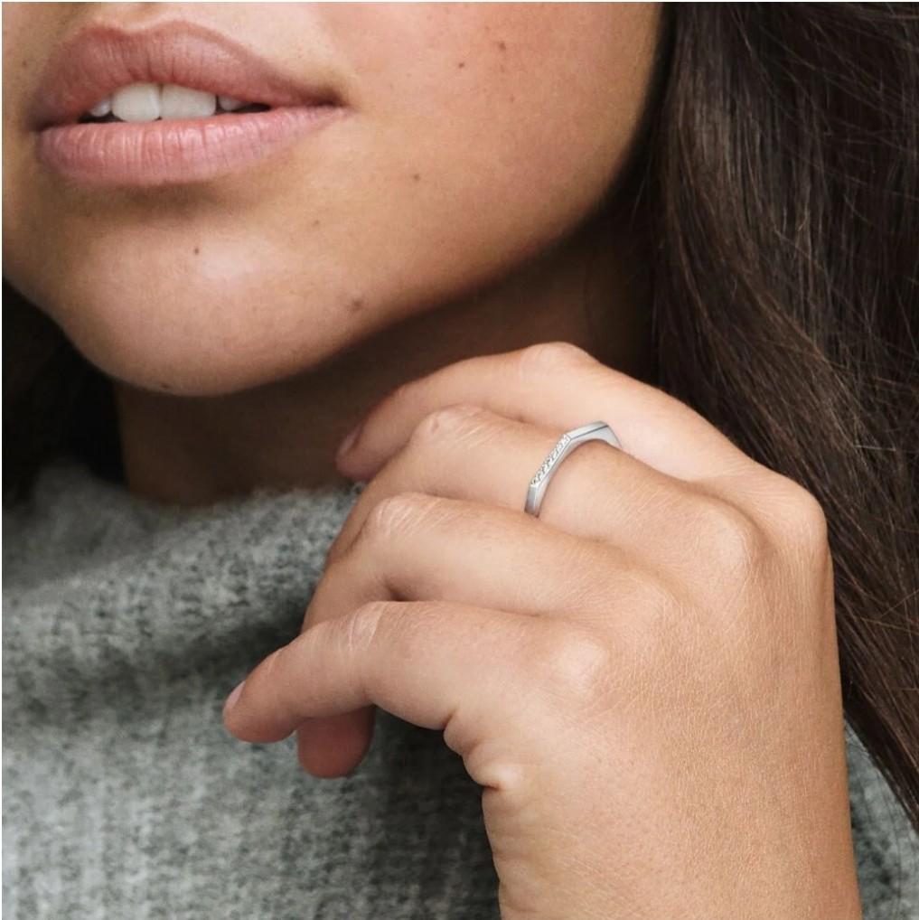 Pandora online multifaceted ring