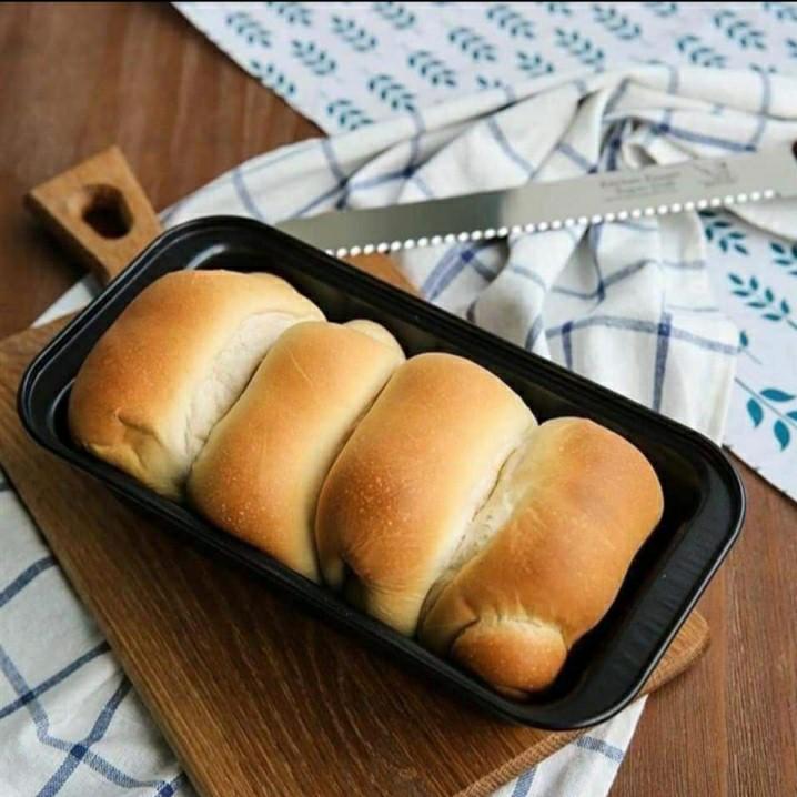 Rectangular Bread Molder / Bread Pan (Category: Bakeware) located in Quezon City. Submitted by marieleone (Listing ID 1097645330, Image 2). Description: Item availability may be on hand or depends on stocks supply. Item, if not available, will be pre-ordered. Some items are fast-moving/easily sold. I suggest no rush shipping please. No worries if item is on hand, buyer can book same day delivery right away..