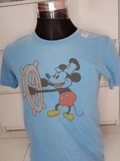 Mickey mouse Uniclo