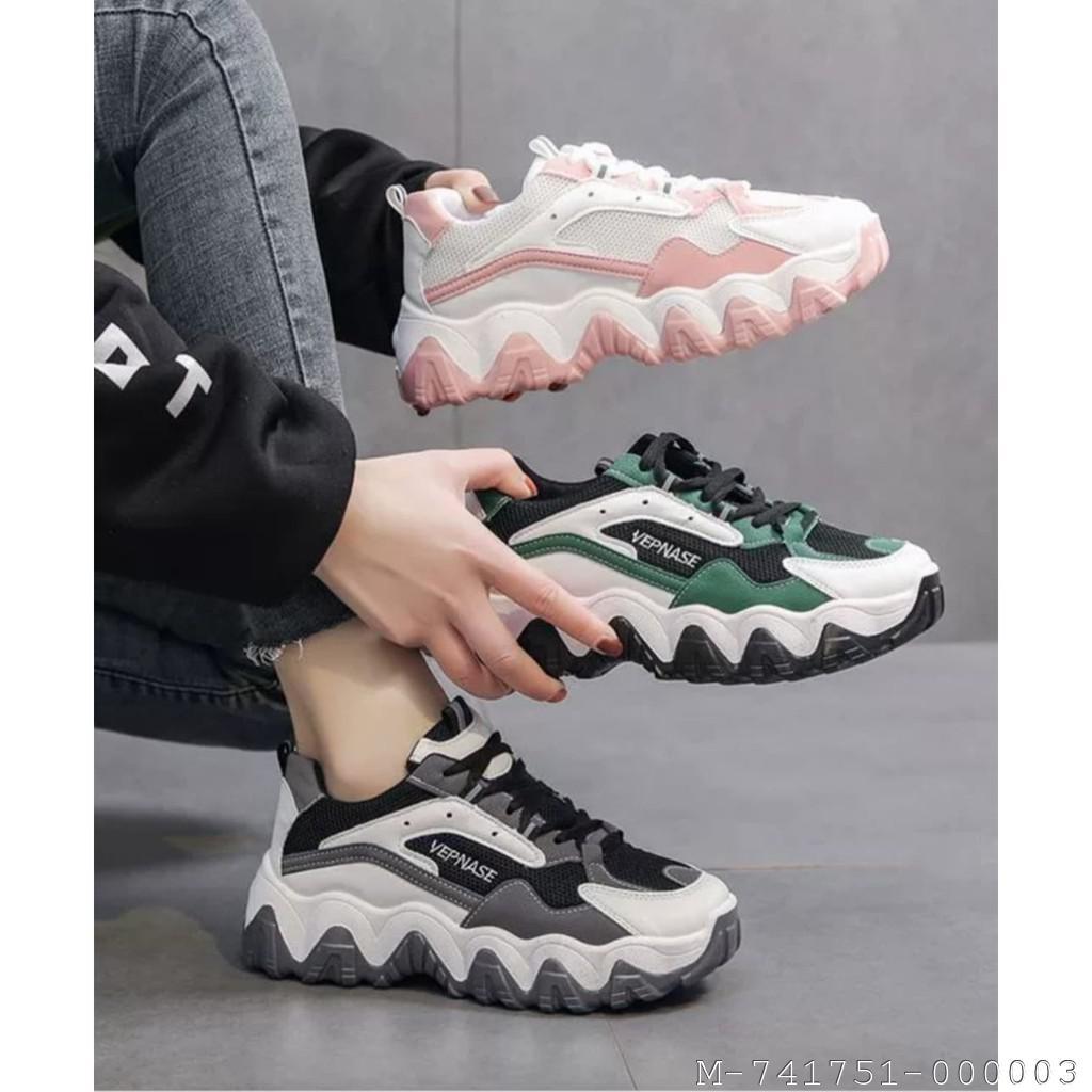 Vpn sepatu sneakers shop