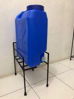 Single Layer Water Rack Stand