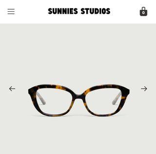 sunnies specs with freebies 