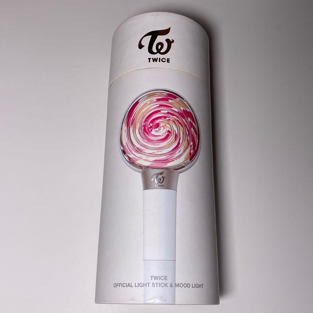 twice candy bong lightstick version 1, Hobbies & Toys, Memorabilia