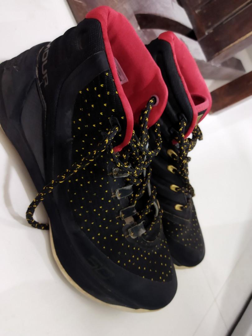 Under Armour Curry 3 basketball shoes high cut read description