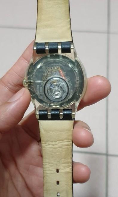 Second hand swatch top watches