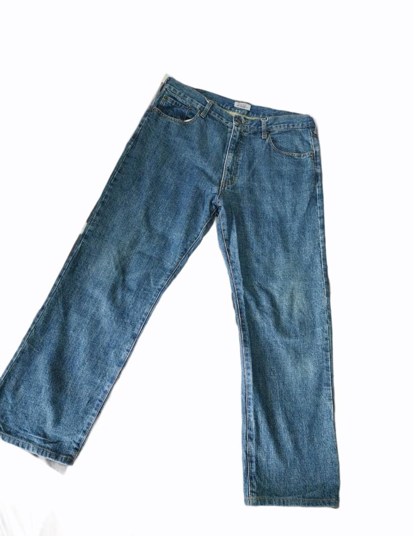 vintage hanes jeans, Men's Fashion, Bottoms, Jeans on Carousell