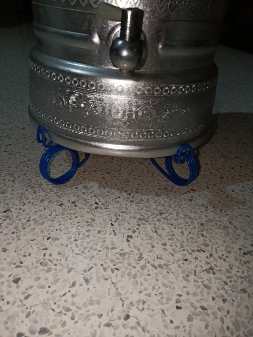 Vintage water dispenser w vintage stand, Hobbies & Toys, Memorabilia