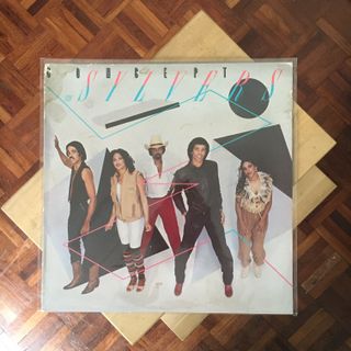 (Category: ) located in . Submitted by gatefoldrecords (Listing ID 1097697012, Image 1). Description: .