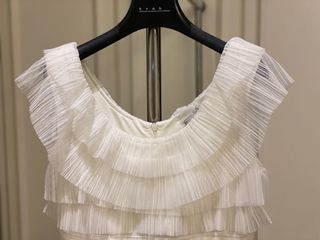 （分類：）位於 。 由 dolwana 提交（商品編號 1092084777，圖片 1）。簡介： 。
