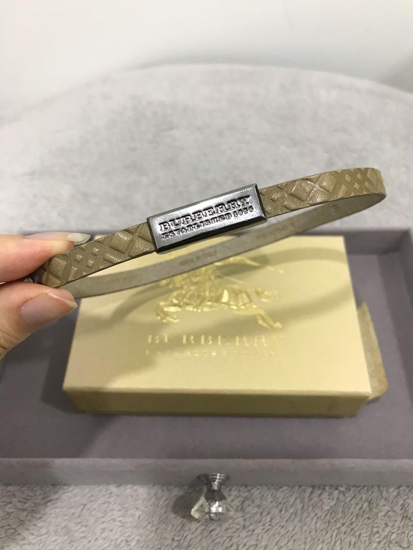 Authentic Burberry leather double wrap bracelet can wear as choker necklace
