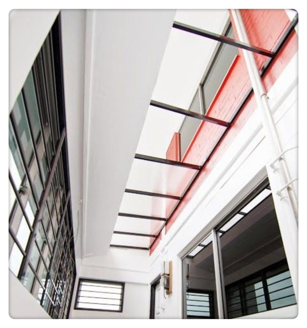 HDB EM Balcony Aluminium Bifold Sliding Glass Door Casement Sliding
