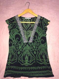 Atasan Motif Hijau