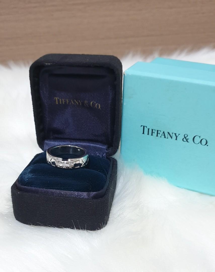 Authentic Tiffany & Co. Ring size 5 (Category: Luxury Accessories) located in Pasig City. Submitted by castlescollections (Listing ID 1092076872, Image 2). Description: authentic tiffany & co size 5 18k white gold with case & box in very good condition.