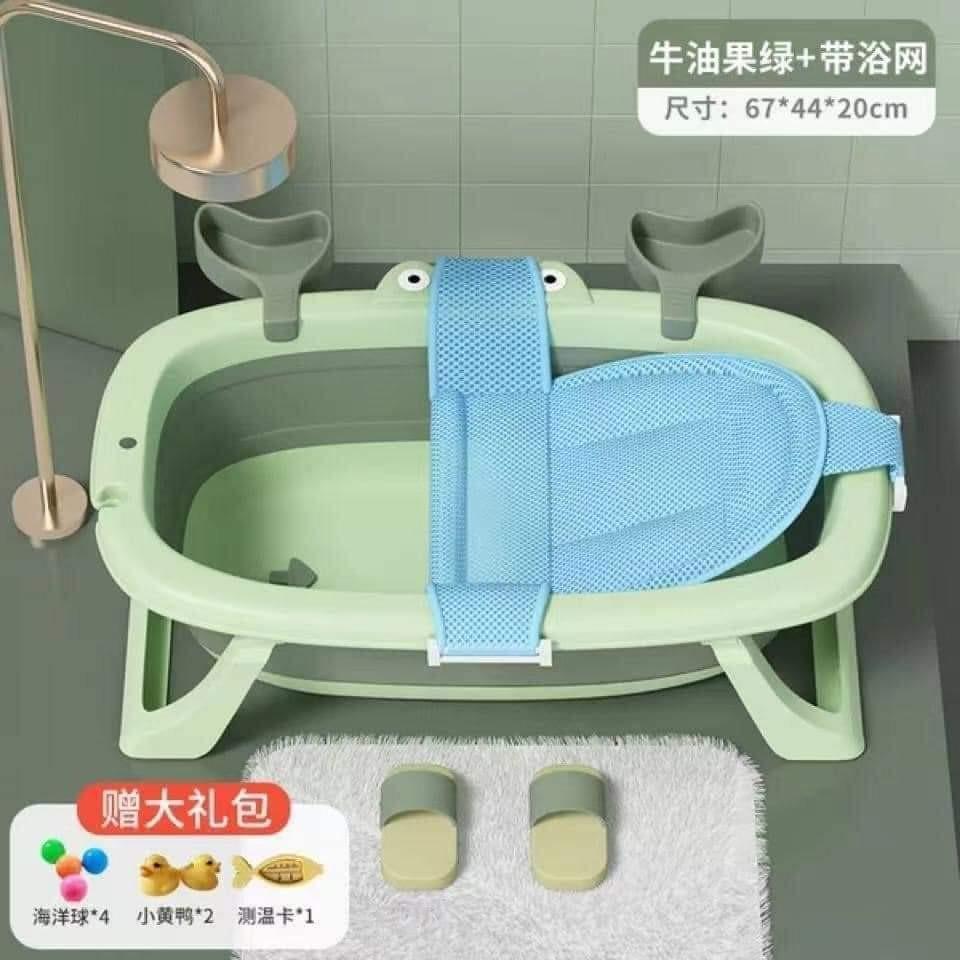 BABY FOLDABLE SILICONE BATHTUB (Category: Bathtub & Bath Accessories) located in Manila. Submitted by minidivisoria (Listing ID 1091946421, Image 2). Description: 📍RESELLER:900php ✨BABY FOLDABLE SILICONE BATHTUB NO CHOOSING‼️ ✔️with bath net ✔️with duck toy ✔️with fish toy ✔️with 4 colored balls ✔️BPA FREE ✔️Material: TPE+PP Plastic ✔️Creative Foldable Design ✔️Space Saver, 10cm When Folded ✔️Size: 67*44*20 ✔️Suitable for 0-4 Years Old Baby ✔️Hi
