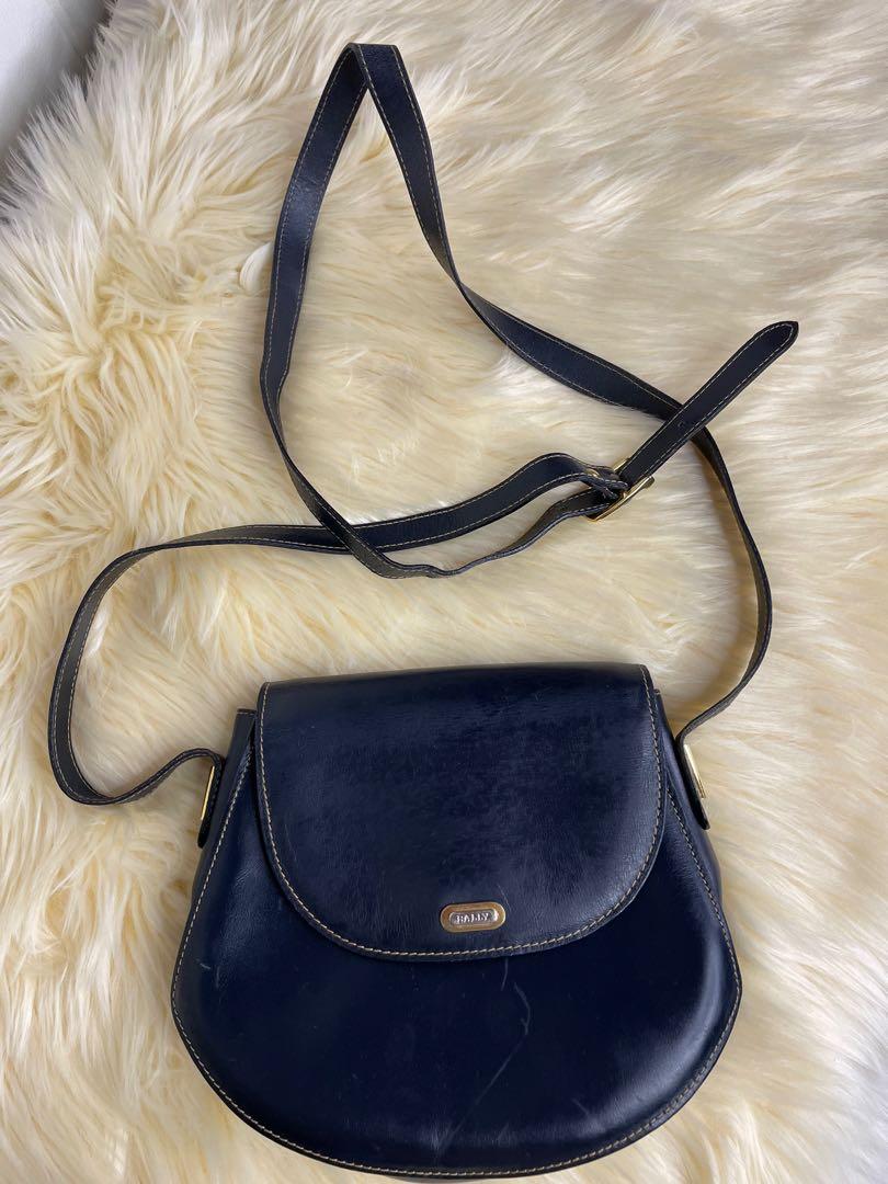 Bally leather vintage crossbody bag