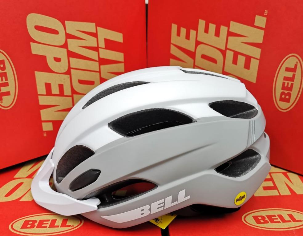 Bell trace mips helmet top