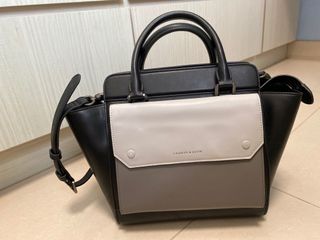 （分類：）位於 。 由 hoyeeyee 提交（商品編號 1092021694，圖片 1）。簡介： 。