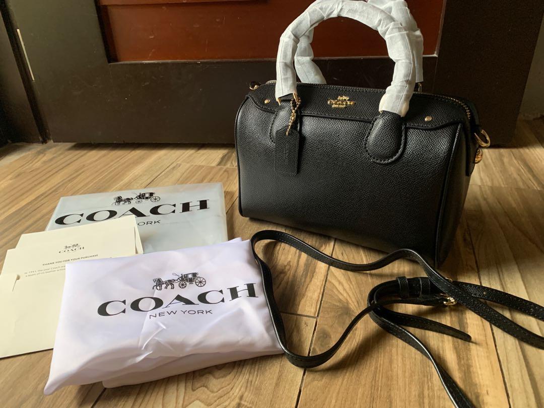 coach mini bennett, Women's Fashion, Bags & Wallets, Cross-body Bags on  Carousell