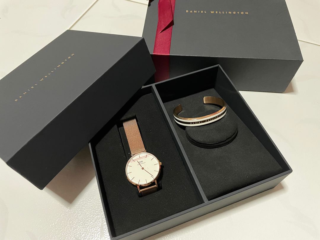 Daniel Wellington Watch Gift Set Women s Fashion Watches