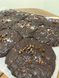Dark Chocolate Sea Salt Cookies