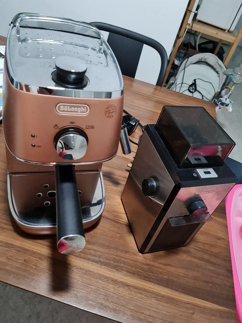Delonghi Distinta Espresso Machine and Grinder, TV & Home Appliances
