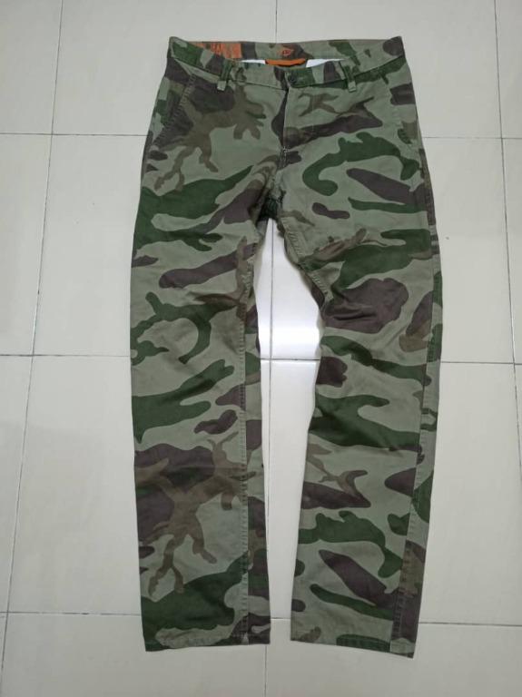 Dockers hotsell camo pants