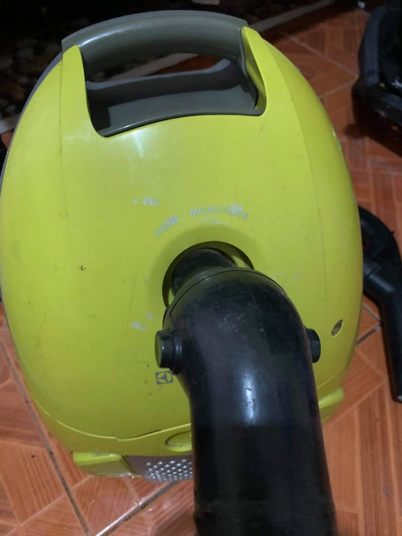 Electrolux Ingenio Vacuum, TV & Home Appliances, Vacuum Cleaner