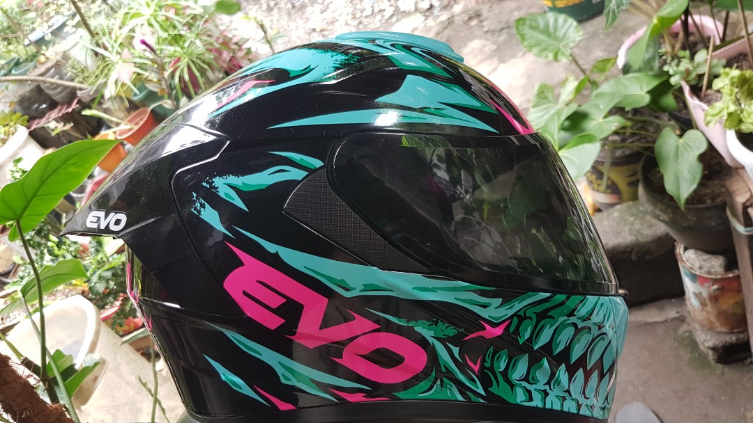 Evo Gt Pro Wraith Motorbikes Motorbike Parts Accessories Helmets And Other Riding Gears On Carousell