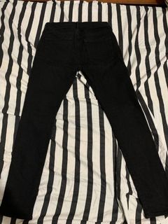 (Category: ) located in . Submitted by moby030 (Listing ID 1092121442, Image 1). Description: .