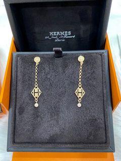 Hermes Gambade H Earrings ( 18K Rose gold with 4 diamonds )