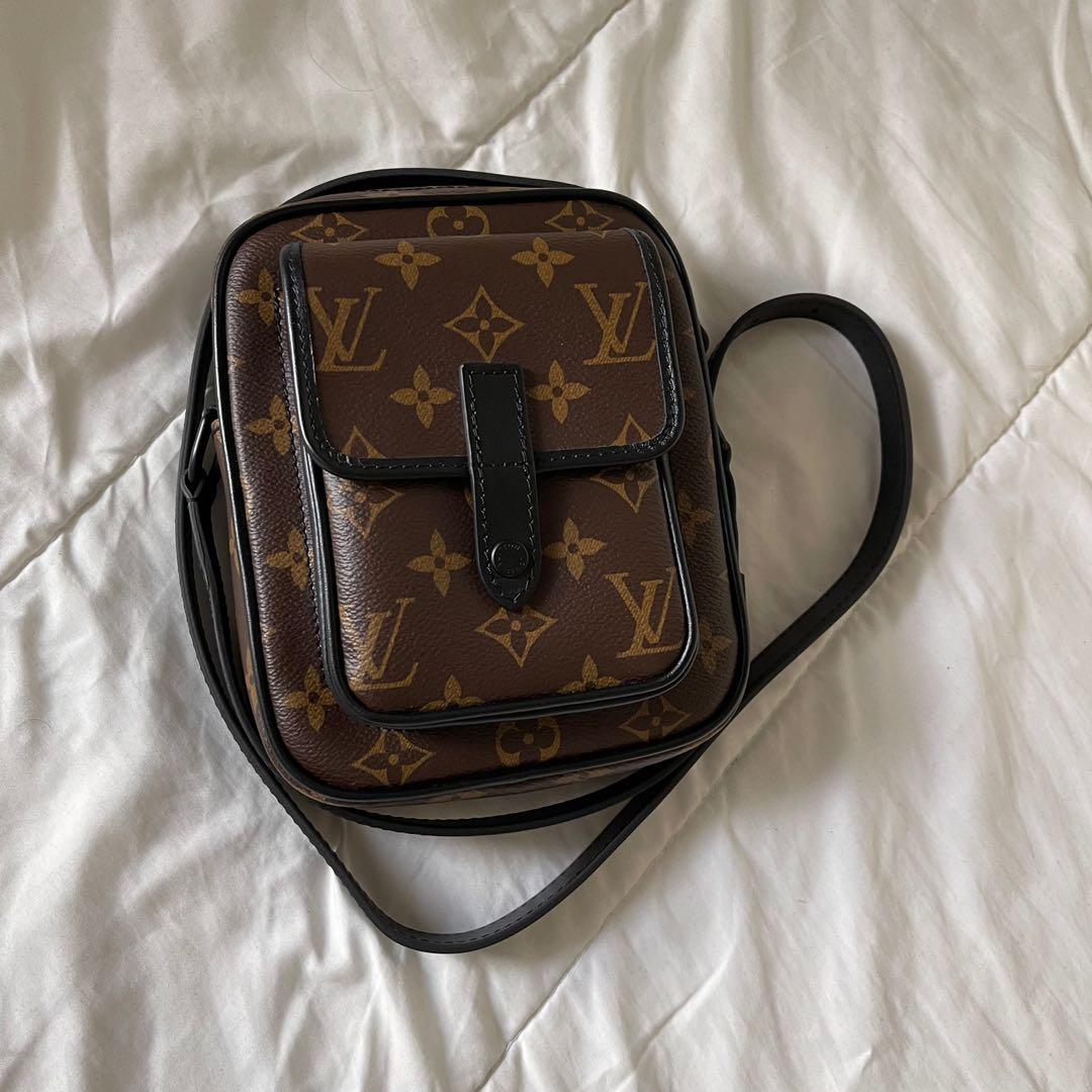 Louis Vuitton M69404 bag, Luxury, Bags & Wallets on Carousell