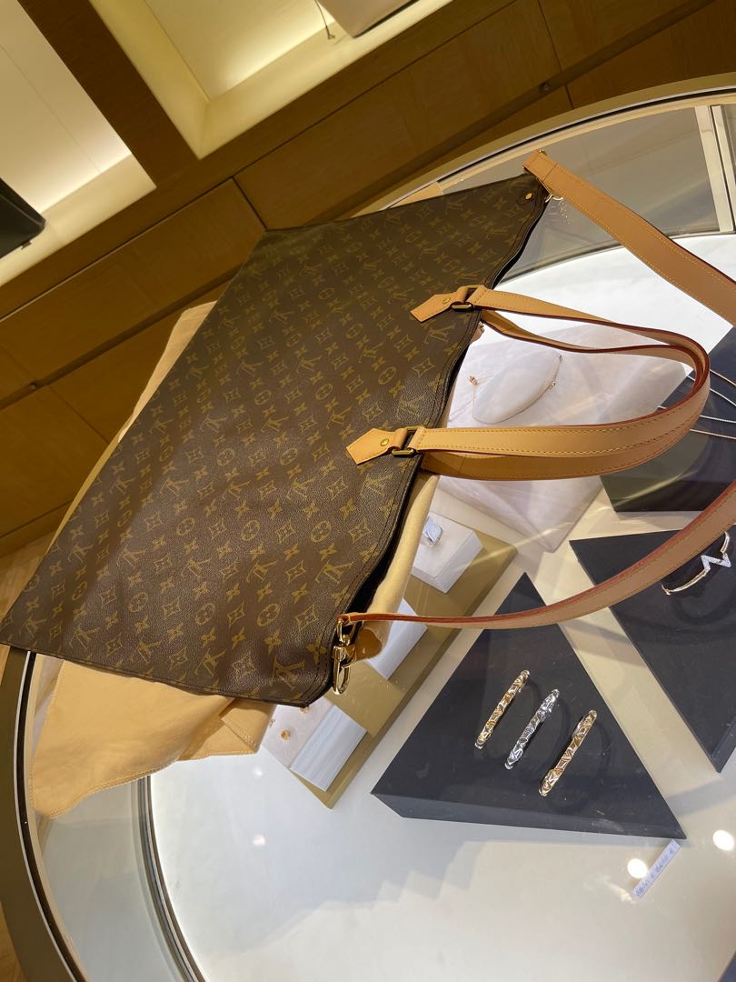 M43893 Louis Vuitton Monogram Canvas All-In Bandouliere GM Bag