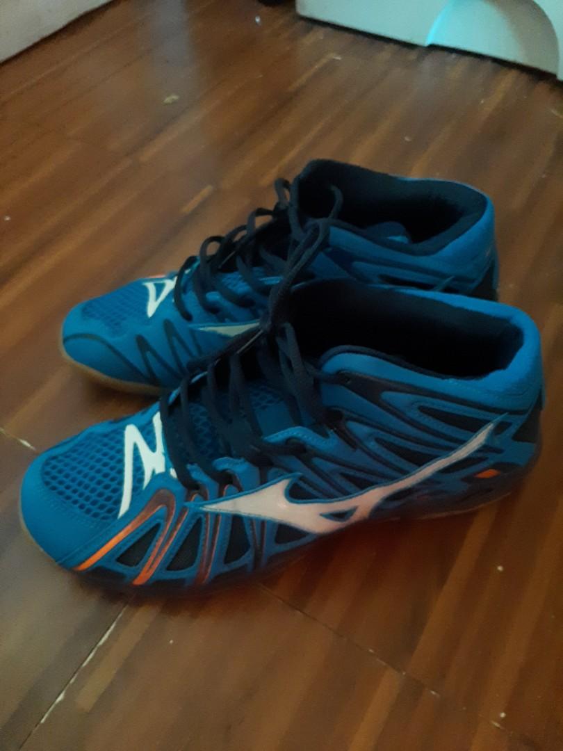 mizuno wave x2