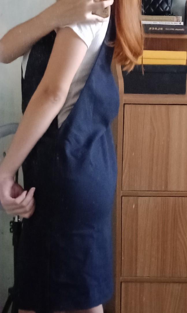 Navy Blue Korean Romper Dress (Category: Dresses) located in Cavite. Submitted by decluttersbynini (Listing ID 1091947766, Image 3). Description: Condition: Used once, like brand new Size: S-M (stretchable) Length: Above the knee (I'm 5"2) Price: Php150 + SF (top is XS-S, i'll give it for free) Mode of Payment: GCash Location: GMA, Cavite Meet-up: GMA, Cavite/ SM Dasmariñas only (sf excluded but there will be additional fee for commute expense) C