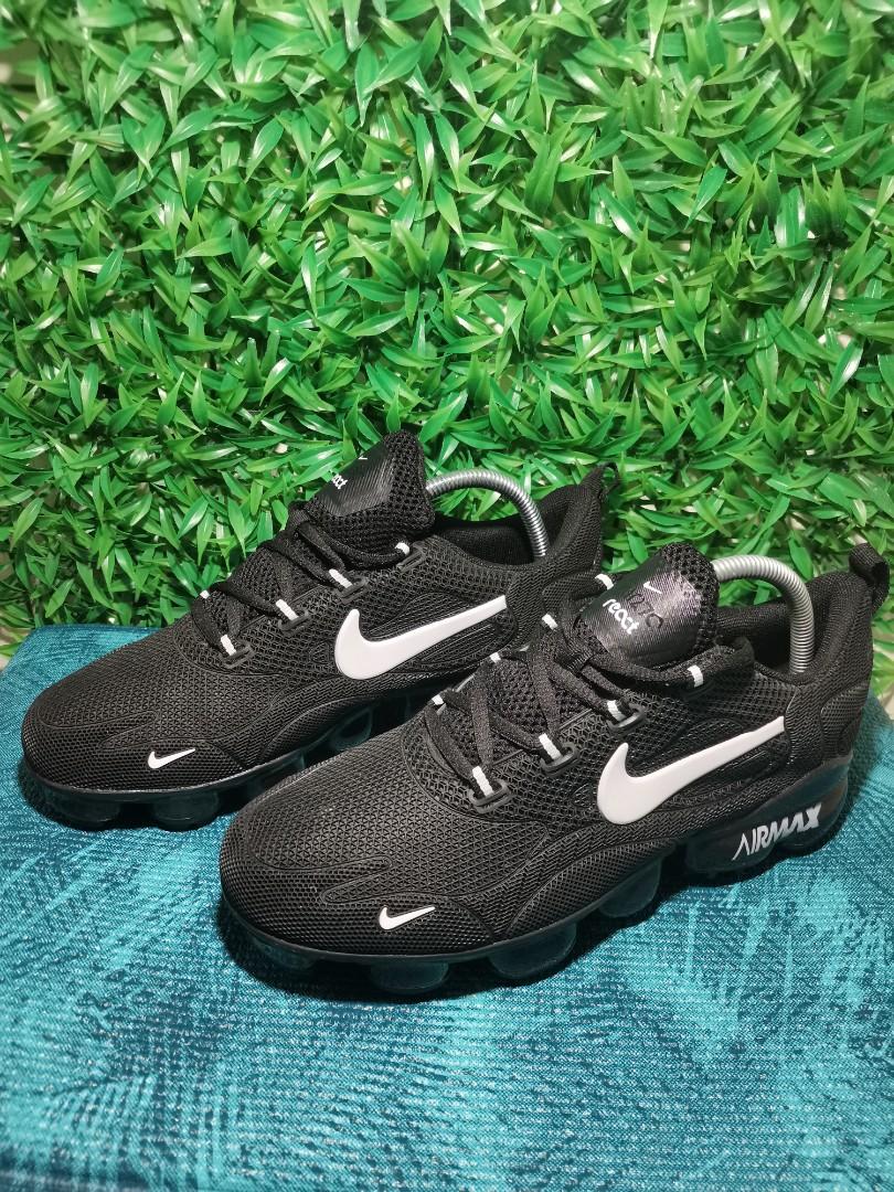 nike vapormax collab