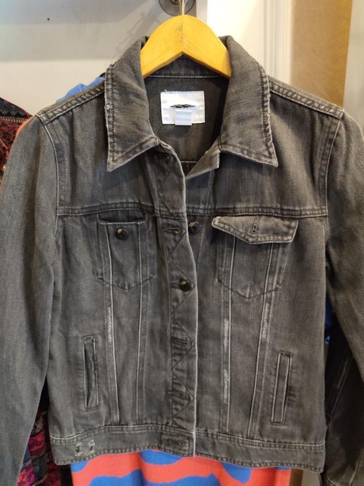 Old navy denim jacket, Fesyen Wanita 